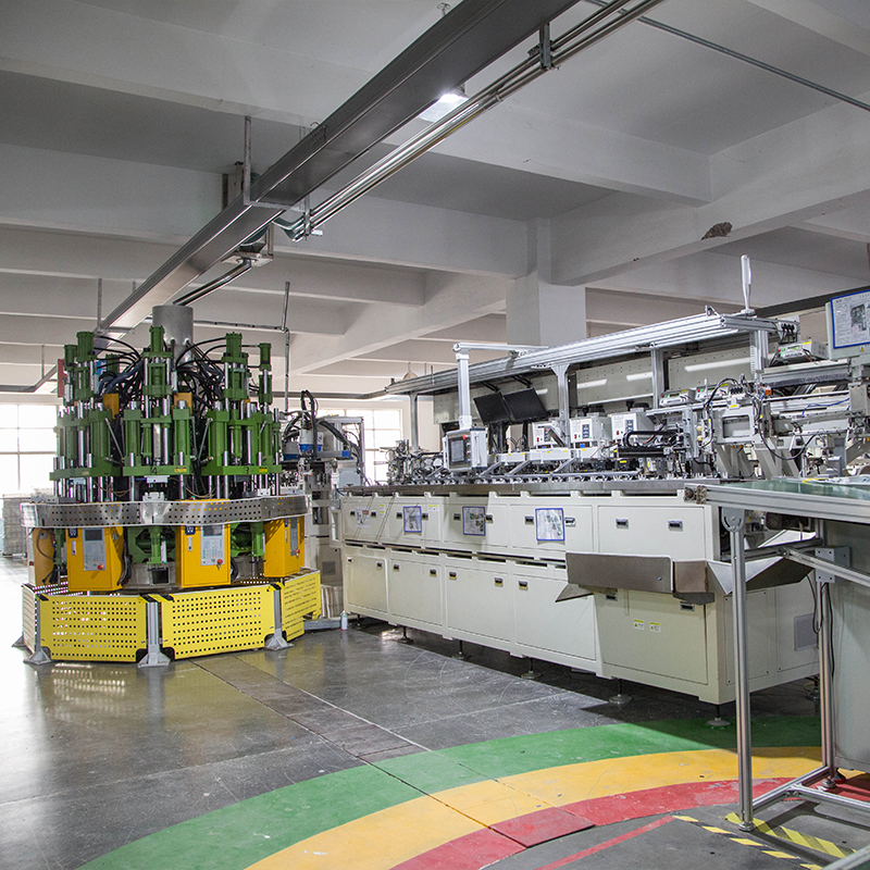 Linie de producție automată a cablului de alimentare pentru aer condiționat de 16A